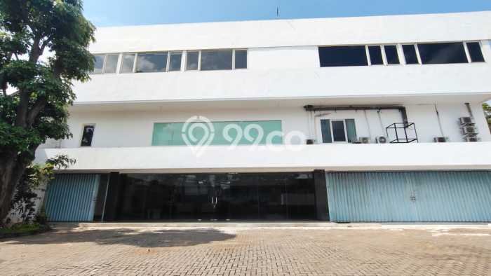 Gudang Dijual di Tandes LT 2345m2, LB 1500m2 Solusi Investasi Cerdas Gudang Dijual di Tandes LT 2345m2, LB 1500m2 Solusi Investasi Cerdas