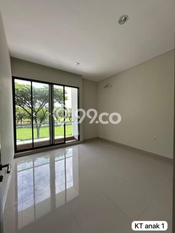 Jual Rumah Luas Elegan Dengan View Cantik di Graha, Surabaya Jual Rumah Luas Elegan Dengan View Cantik di Graha, Surabaya