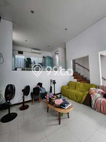Dijual Rumah Luas Megah Dengan View Cantik di harapan indah, Bekasi Dijual Rumah Luas Megah Dengan View Cantik di harapan indah, Bekasi