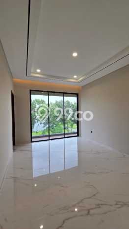 Hunian Mewah LB 620m2 Siap Pakai Desain Elegan di Citraland, Surabaya Hunian Mewah LB 620m2 Siap Pakai Desain Elegan di Citraland, Surabaya
