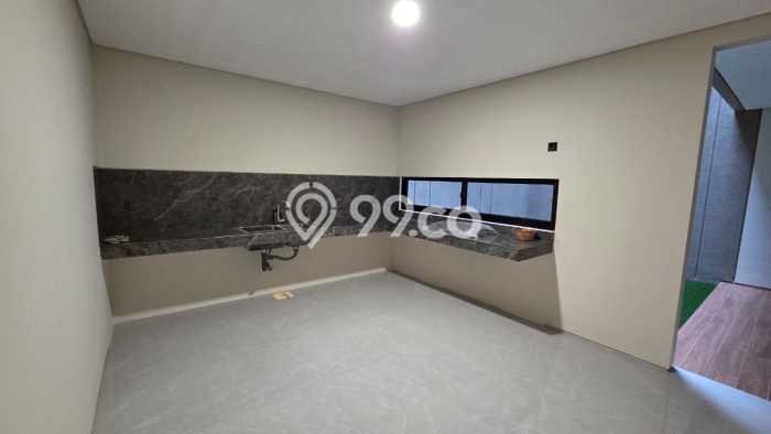 Hunian Mewah LB 620m2 Siap Pakai Desain Elegan di Citraland, Surabaya Hunian Mewah LB 620m2 Siap Pakai Desain Elegan di Citraland, Surabaya