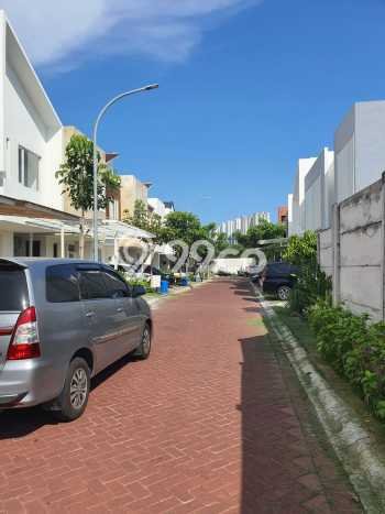 Hunian Cantik Modern Lb 82m2 di Wiyung, Surabaya Hunian Cantik Modern Lb 82m2 di Wiyung, Surabaya