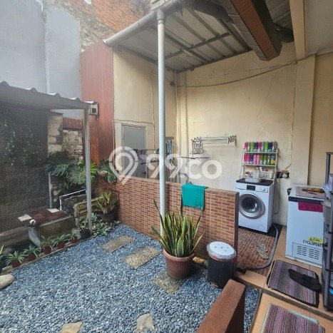 Hunian Mewah Dijual LT 160m2 di BSD, Tangerang Selatan Hunian Mewah Dijual LT 160m2 di BSD, Tangerang Selatan