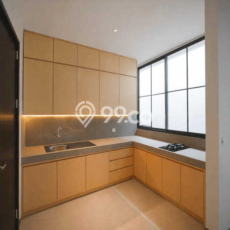 Hunian Eksklusif Siap Huni LT 200m2 di BSD, Tangerang Selatan Hunian Eksklusif Siap Huni LT 200m2 di BSD, Tangerang Selatan