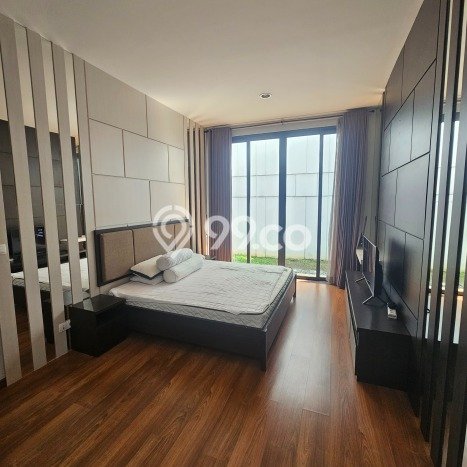 Rumah Bagus Siap Huni Di BSD Luas 336m2 Lokasi Strategis Rumah Bagus Siap Huni Di BSD Luas 336m2 Lokasi Strategis