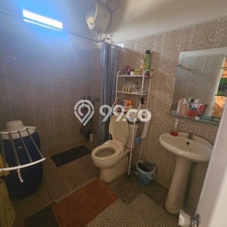 Hunian Mewah Dijual LT 160m2 di BSD, Tangerang Selatan Hunian Mewah Dijual LT 160m2 di BSD, Tangerang Selatan