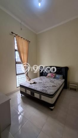 Rumah Luas Asri 3 KT Siap Huni di Villa Puncak Tidar Malang Rumah Luas Asri 3 KT Siap Huni di Villa Puncak Tidar Malang