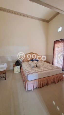 Disewakan! Rumah 4 Kamar Tidur &
3 Kamar Mandi di Villa Puncak Tidar, Malang Disewakan! Rumah 4 Kamar Tidur &
3 Kamar Mandi di Villa Puncak Tidar, Malang