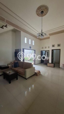 Disewakan! Rumah 4 Kamar Tidur &
3 Kamar Mandi di Villa Puncak Tidar, Malang Disewakan! Rumah 4 Kamar Tidur &
3 Kamar Mandi di Villa Puncak Tidar, Malang
