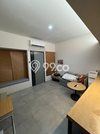 Rumah Modern Minimalis 3 KT Siap Huni di BSD Rumah Modern Minimalis 3 KT Siap Huni di BSD