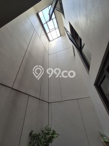 Lokasi strategis! Rumah siap pakai disewakan di BSD LB 88m2 Lokasi strategis! Rumah siap pakai disewakan di BSD LB 88m2