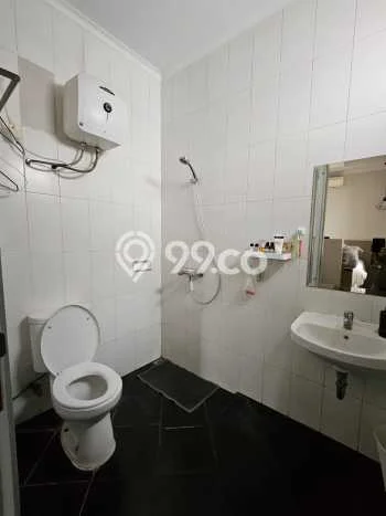 Disewakan! Rumah 3 Kamar Tidur &
3 Kamar Mandi di BSD The Icon, Tangerang Disewakan! Rumah 3 Kamar Tidur &
3 Kamar Mandi di BSD The Icon, Tangerang