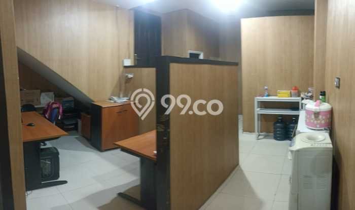 Ruko disewakan lokasi strategis Kelapa Gading Jakarta Utara 280m2 Ruko disewakan lokasi strategis Kelapa Gading Jakarta Utara 280m2