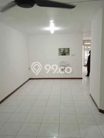 Rumah sewa siap huni 3 KT di Muara Karang, Jakarta Utara Rumah sewa siap huni 3 KT di Muara Karang, Jakarta Utara