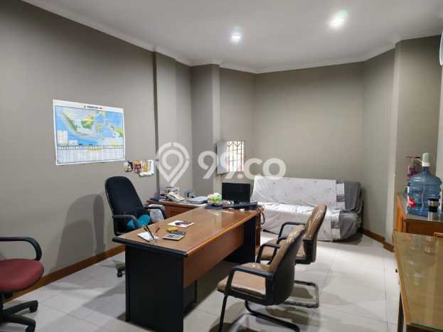 Ruko Bagus Dijual di Daan Mogot Jakarta Barat Strategis Cocok untuk Kembangkan Bisnis Ruko Bagus Dijual di Daan Mogot Jakarta Barat Strategis Cocok untuk Kembangkan Bisnis