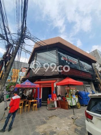 Unit Ruko Dijual di Jakarta Selatan LT 115m2 & LB 250m2 Unit Ruko Dijual di Jakarta Selatan LT 115m2 & LB 250m2