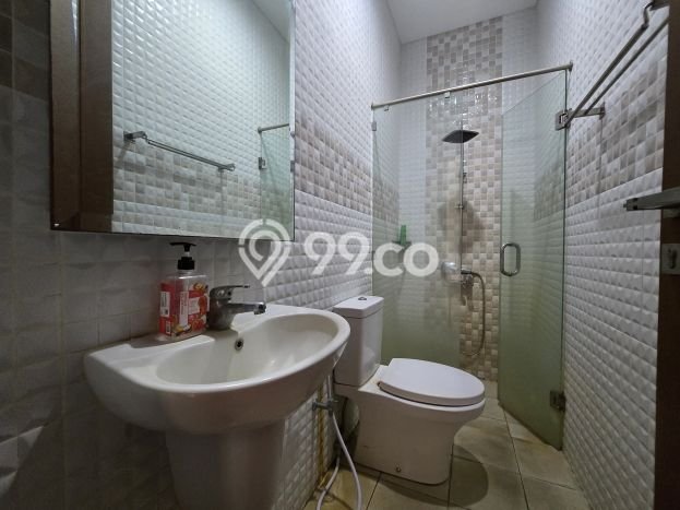Rumah Elit Modern Tanpa Renovasi di Pondok Indah Jakarta Selatan Rumah Elit Modern Tanpa Renovasi di Pondok Indah Jakarta Selatan