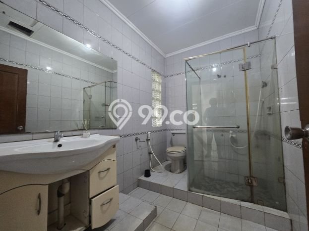 Dijual Rumah Mewah Elegan Dengan View Eksklusif di Lebak Bulus, Jakarta Selatan Dijual Rumah Mewah Elegan Dengan View Eksklusif di Lebak Bulus, Jakarta Selatan