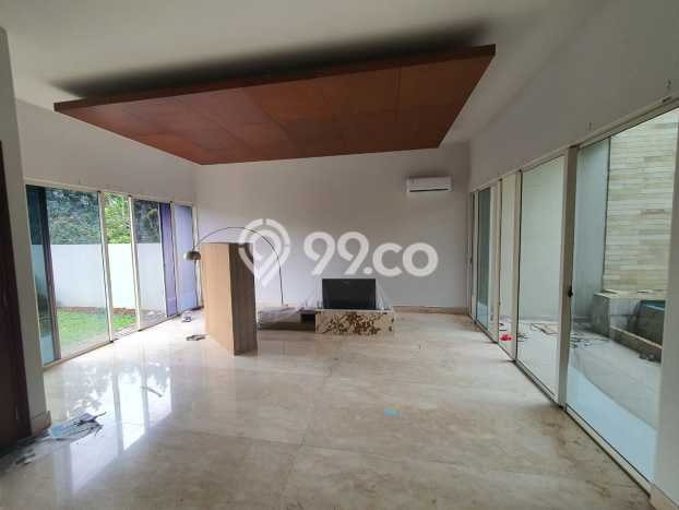 Hunian Modern dengan LT 350m2 & LB 600m2 Disewakan di Pondok Indah Hunian Modern dengan LT 350m2 & LB 600m2 Disewakan di Pondok Indah