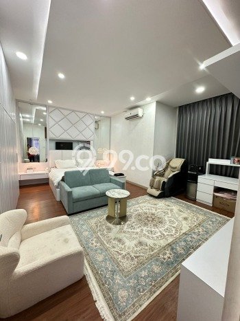 Rumah Strategis Batam Centre, Batam, Luas 304m2m² LB 330m2m² Rumah Strategis Batam Centre, Batam, Luas 304m2m² LB 330m2m²