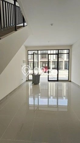Disewakan Ruko di Kawasan Ramai Gading Serpong Luas 90m2 Disewakan Ruko di Kawasan Ramai Gading Serpong Luas 90m2