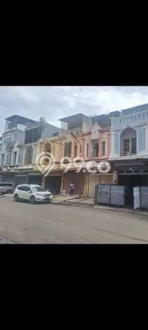 Lokasi Strategis! Dijual Ruko Bisnis di Cengkareng, Jakarta Barat Kondisi Bagus Lokasi Strategis! Dijual Ruko Bisnis di Cengkareng, Jakarta Barat Kondisi Bagus