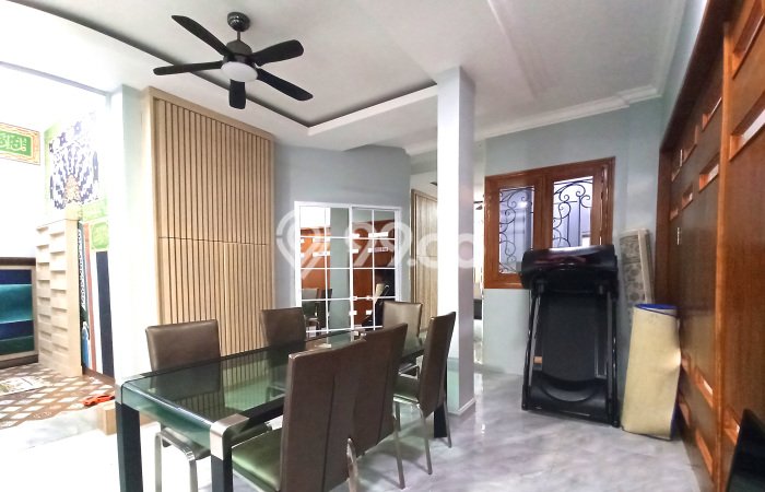 For Sale! Premium House LT 200m2 Desain Modern di Serpong Villa Melati Mas For Sale! Premium House LT 200m2 Desain Modern di Serpong Villa Melati Mas