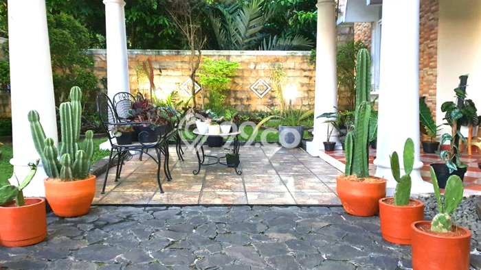 Ready to Use! Premium House LT 400m2 Desain Elegan di Villa Melati Mas Ready to Use! Premium House LT 400m2 Desain Elegan di Villa Melati Mas