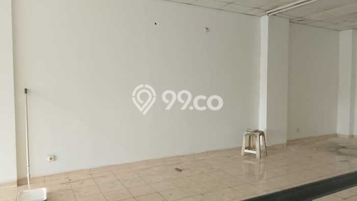 Unit Komersial Disewakan di Tangerang Area Strategis Harga Kompetitif Unit Komersial Disewakan di Tangerang Area Strategis Harga Kompetitif