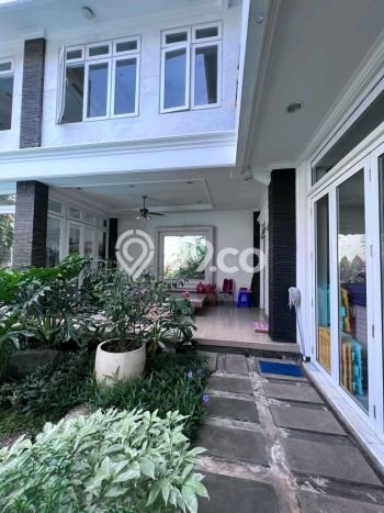 Rumah Mewah LB 600m2 Siap Pakai Desain Elegan di Kemang, Jakarta Selatan Rumah Mewah LB 600m2 Siap Pakai Desain Elegan di Kemang, Jakarta Selatan