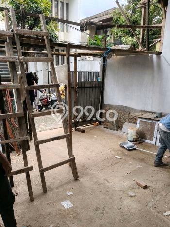 Rumah Mewah LB 180m2 Siap Pakai Desain Elegan di Duri Kepa, Jakarta Barat Rumah Mewah LB 180m2 Siap Pakai Desain Elegan di Duri Kepa, Jakarta Barat