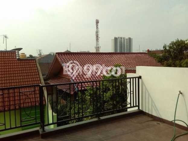 Rumah Luxury Modern Siap Huni di Tanjung Duren Jakarta Barat Rumah Luxury Modern Siap Huni di Tanjung Duren Jakarta Barat