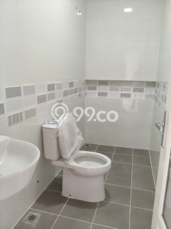 Dijual Rumah Eksklusif 4 KT di Duri Kepa, Jakarta Barat Dijual Rumah Eksklusif 4 KT di Duri Kepa, Jakarta Barat