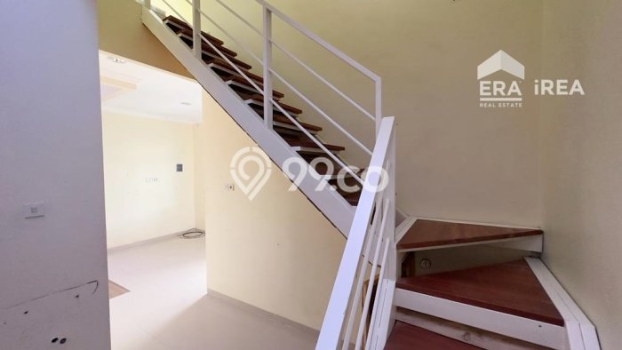 Jual Rumah Minimalis Bagus Punya 2 KT di Colomadu Karanganyar SHM Jual Rumah Minimalis Bagus Punya 2 KT di Colomadu Karanganyar SHM