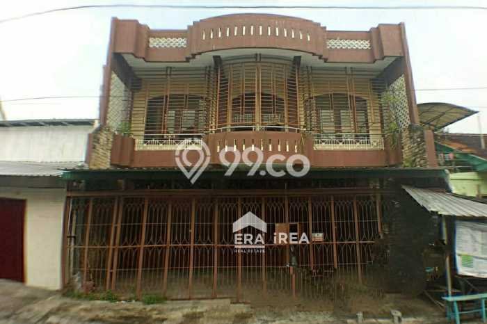 Rumah Eksklusif Siap Huni LT 236m2 di Jebres, Surakarta Rumah Eksklusif Siap Huni LT 236m2 di Jebres, Surakarta