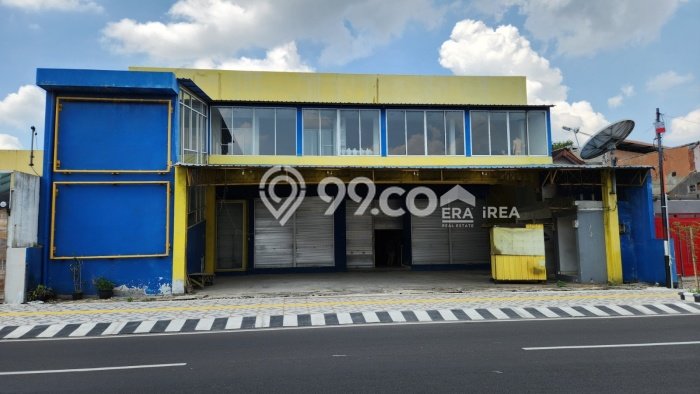 Komersial untuk disewa di Laweyan punya LT 650m2 & LB 1000m2 harga sewa kompetitif Komersial untuk disewa di Laweyan punya LT 650m2 & LB 1000m2 harga sewa kompetitif