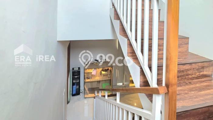 Rumah Strategis Modern Lb 140m2 di Mlati, Sleman Rumah Strategis Modern Lb 140m2 di Mlati, Sleman