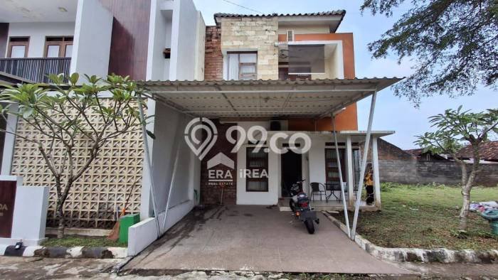 Rumah Strategis Modern Lb 160m2 di Banguntapan, Bantul Rumah Strategis Modern Lb 160m2 di Banguntapan, Bantul