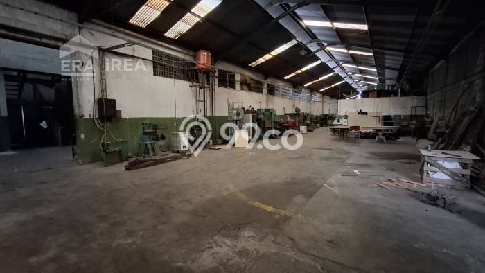 FOR SALE! Gudang di Umbulharjo Yogyakarta, LT 10467m2, LB 8000m2 FOR SALE! Gudang di Umbulharjo Yogyakarta, LT 10467m2, LB 8000m2