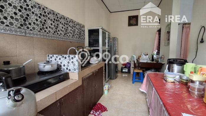 Hunian Cantik Modern Lb 176m2 di Depok, Sleman Hunian Cantik Modern Lb 176m2 di Depok, Sleman