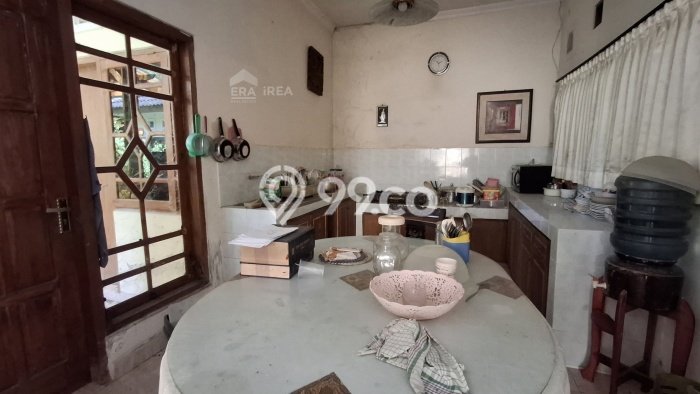 Rumah Eksklusif Siap Huni LT 711m2 di Sleman, Sleman Rumah Eksklusif Siap Huni LT 711m2 di Sleman, Sleman