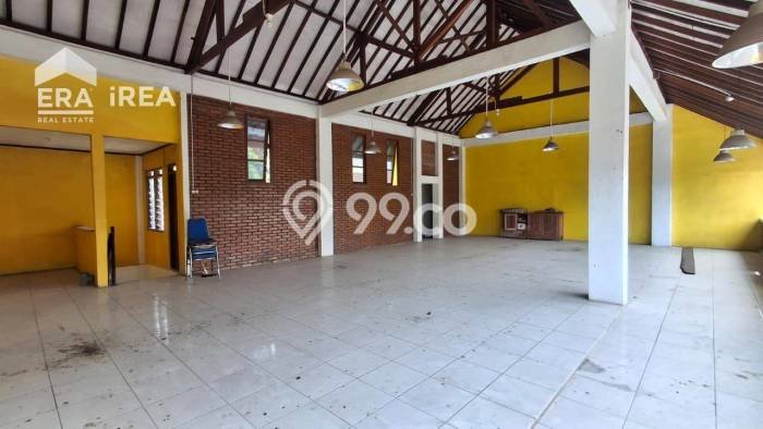 Lokasi Strategis! Dijual Komersial Bisnis di Depok, Sleman Kondisi Bagus Lokasi Strategis! Dijual Komersial Bisnis di Depok, Sleman Kondisi Bagus
