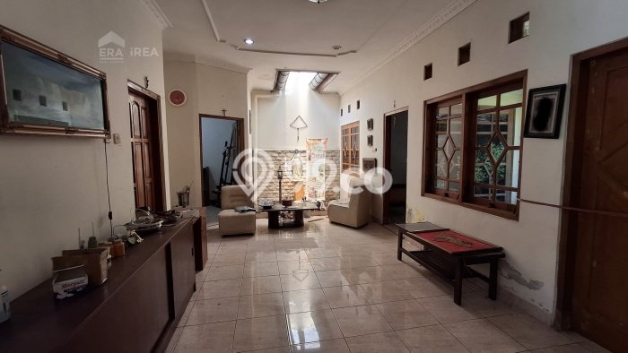 Rumah Eksklusif Siap Huni LT 711m2 di Sleman, Sleman Rumah Eksklusif Siap Huni LT 711m2 di Sleman, Sleman