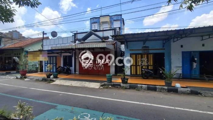 Ruko disewakan lokasi strategis Klaten Utara Klaten 150m2 Ruko disewakan lokasi strategis Klaten Utara Klaten 150m2