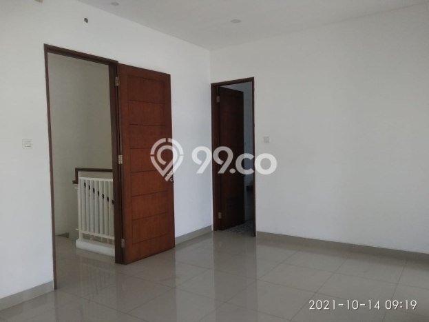 Rumah Luxury Modern Tanpa Renovasi di Ciganjur Jakarta Selatan Rumah Luxury Modern Tanpa Renovasi di Ciganjur Jakarta Selatan