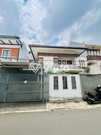 Rumah Elit Modern Siap Huni di Panglima Polim Jakarta Selatan Rumah Elit Modern Siap Huni di Panglima Polim Jakarta Selatan