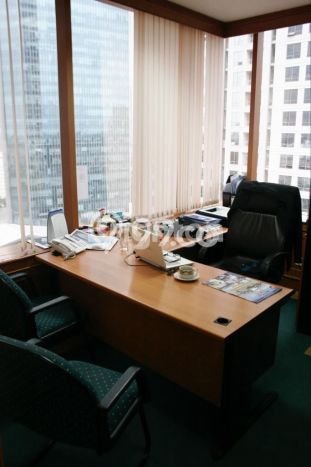Komersial Disewa di Jakarta Selatan dengan LB 250m2 Area Komersial Ramai Komersial Disewa di Jakarta Selatan dengan LB 250m2 Area Komersial Ramai