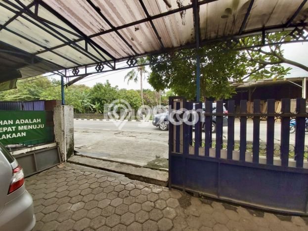 Tanah Komersial Dijual di Pesanggrahan Jakarta Selatan 402m2 Tanah Komersial Dijual di Pesanggrahan Jakarta Selatan 402m2