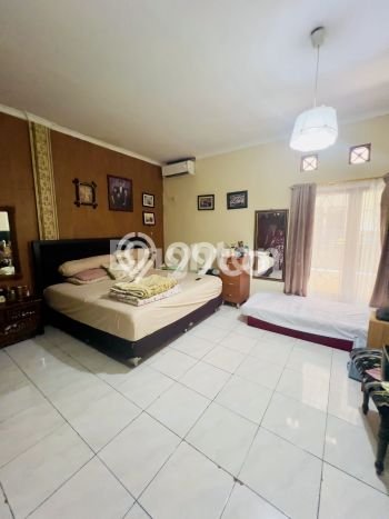 Siap Huni Rumah Mewah 3 Kamar di Menteng Dekat ke Mana Pun Siap Huni Rumah Mewah 3 Kamar di Menteng Dekat ke Mana Pun