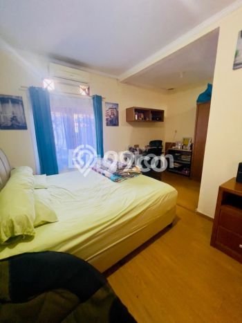 Siap Huni Rumah Mewah 3 Kamar di Menteng Dekat ke Mana Pun Siap Huni Rumah Mewah 3 Kamar di Menteng Dekat ke Mana Pun